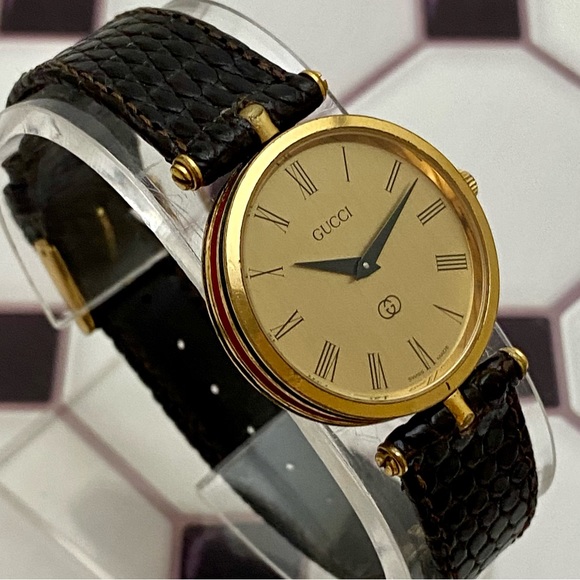 Rare Vintage Gucci 2000M Swiss Timepiece Stacked Watch Red & Green New Strap - Picture 3 of 16